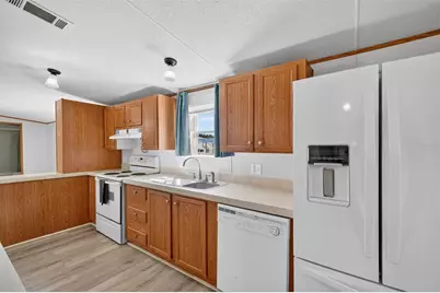 132 Holiday Park Boulevard NE, Palm Bay, FL 32907 - Photo 15