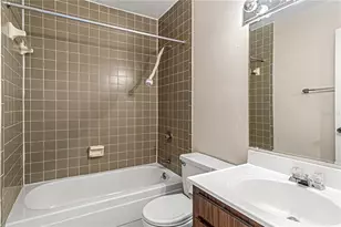 5840 Peregrine Ave, Orlando, FL 32819 - Photo 21