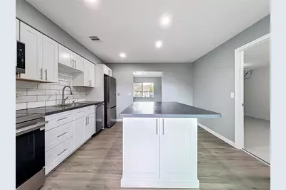 6848 Compass Court, Orlando, FL 32810 - Photo 17