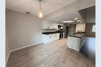 7650 Holiday Drive, Spring Hill, FL 34606 - Photo 9