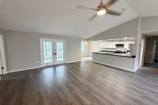 7650 Holiday Dr, Spring Hill, FL 34606 - Photo 15