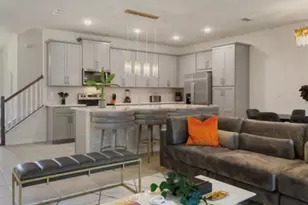 1692 Tropical Palms Cir, Kissimmee, FL 34747 - Photo 5