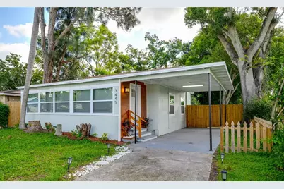 3445 40th Street N, Saint Petersburg, FL 33713 - Photo 1