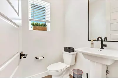 212 E Pineloch Avenue, Orlando, FL 32806 - Photo 13