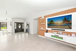 6747 Edgeworth Dr, Orlando, FL 32819 - Photo 9