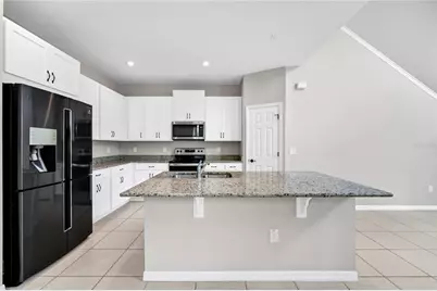 15907 Marina Bay Drive, Winter Garden, FL 34787 - Photo 11