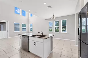 15907 Marina Bay Dr, Winter Garden, FL 34787 - Photo 7