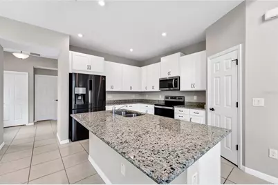 15907 Marina Bay Drive, Winter Garden, FL 34787 - Photo 9