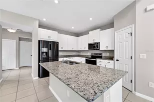 15907 Marina Bay Dr, Winter Garden, FL 34787 - Photo 9