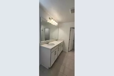 1203 Island Slough Lane, Davenport, FL 33837 - Photo 9