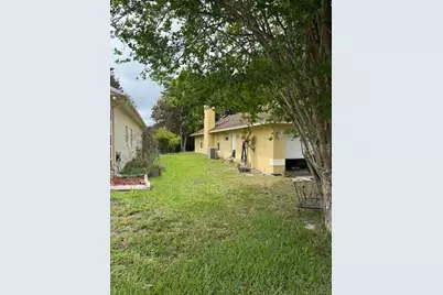 3424 Alissa Court, Orlando, FL 32808 - Photo 9