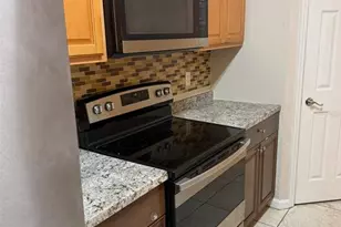 6451 Old Park Ln, Orlando, FL 32835 - Photo 33