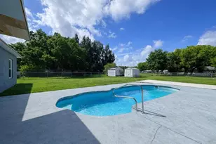 2403 Cleveland Rd, Sebring, FL 33870 - Photo 13