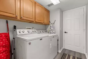 9361 Pecky Cypress Way, Orlando, FL 32836 - Photo 37