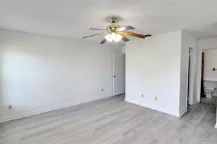 5523 Westbrook Dr, Orlando, FL 32821 - Photo 17