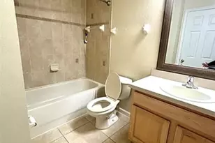 856 Park Grove Ct, Orlando, FL 32828 - Photo 5