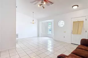 972 Cambridge Ct, Kissimmee, FL 34758 - Photo 5