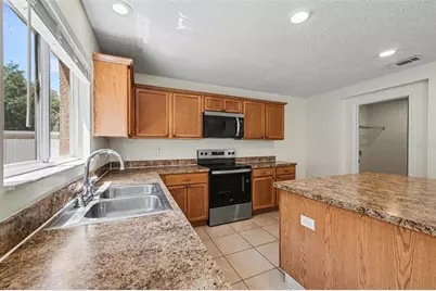 16832 Gold Star Court, Clermont, FL 34714 - Photo 15