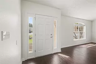 1011 Bluegrass Dr, Groveland, FL 34736 - Photo 3