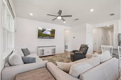 1682 Littleleaf Boxwood Loop, Mascotte, FL 34753 - Photo 9