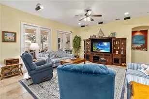 4257 Isle Vista Ave, Belle Isle, FL 32812 - Photo 9