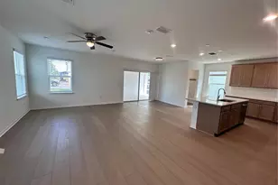 4681 Sunny Citrus Ln, Clermont, FL 34714 - Photo 11