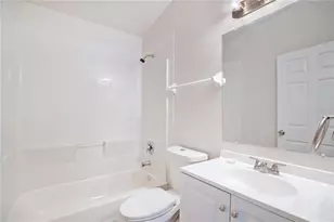 10021 Cypress Meadows Ln, Orlando, FL 32825 - Photo 19