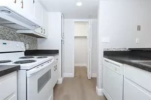 4029 Henley Rd, Orlando, FL 32839 - Photo 3