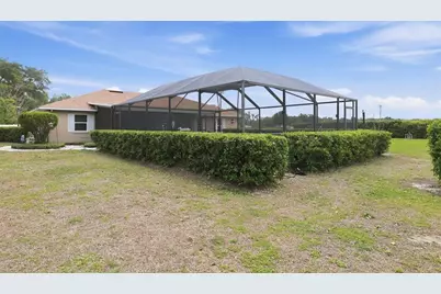 2425 Hawk Griffin Road, Plant City, FL 33565 - Photo 37