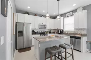 1226 E 10th St, Apopka, FL 32703 - Photo 9