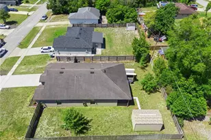 3002 Greynolds St, Deltona, FL 32738 - Photo 41