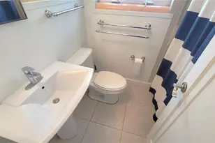 520 N 11th Ave N, Saint Petersburg, FL 33701 - Photo 9