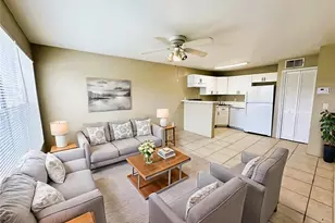 4760 Walden Cir, Orlando, FL 32811 - Photo 3