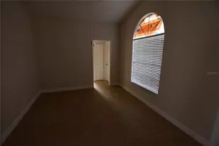 6952 Knightswood Dr, Orlando, FL 32818 - Photo 9