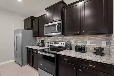 16225 Saint Kitts Circle, Clermont, FL 34714 - Photo 7