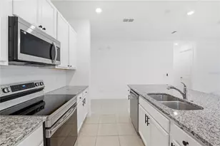 6550 Barnstorm Wy, Saint Cloud, FL 34771 - Photo 17