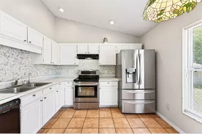 2037 Greystone Trail, Orlando, FL 32818 - Photo 7