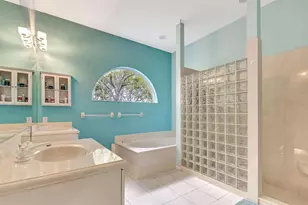 7212 N Serenoa Dr, Sarasota, FL 34241 - Photo 21