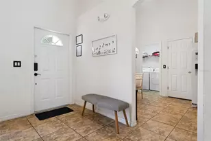301 Troon Cir, Davenport, FL 33897 - Photo 3
