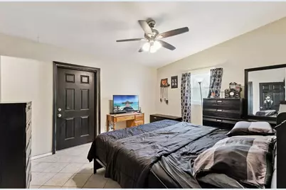 6204 Oakcrest Circle, Orlando, FL 32808 - Photo 9