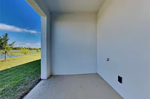 310 Mangrove Shade Cir, Apollo Beach, FL 33572 - Photo 15