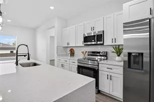 3275 SW 130th Pl, Ocala, FL 34473 - Photo 9