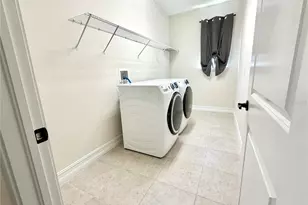 1879 Whitewillow Dr, Wesley Chapel, FL 33543 - Photo 43