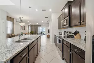 1293 Emerald Row St, Clermont, FL 34714 - Photo 11