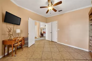 5069 El Destino Dr, Leesburg, FL 34748 - Photo 5