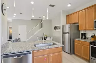869 Assembly Ct, Reunion, FL 34747 - Photo 13