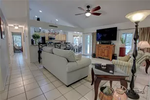 301 Oak Leaf Cir, Lake Mary, FL 32746 - Photo 5