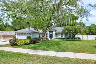 301 Oak Leaf Cir, Lake Mary, FL 32746 - Photo 1