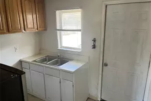 115 Washington Ave, Lake Wales, FL 33853 - Photo 7