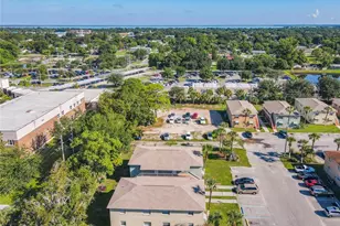 714 Michigan Ct, Saint Cloud, FL 34769 - Photo 3
